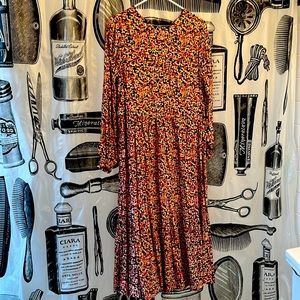 Brand New (with tags) Colorful H&M Flower Print Long-sleeve Maxi Dress (Small)
